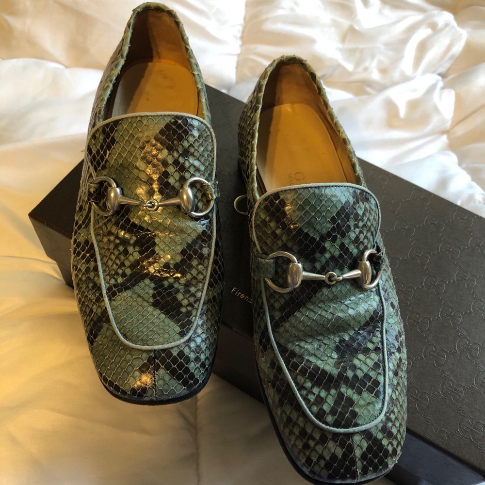 Vintage GUCCI snakeskin loafers